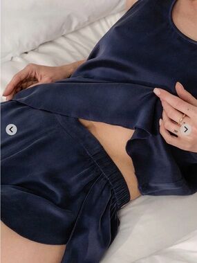 lunya Washable Silk Tulip Back Set